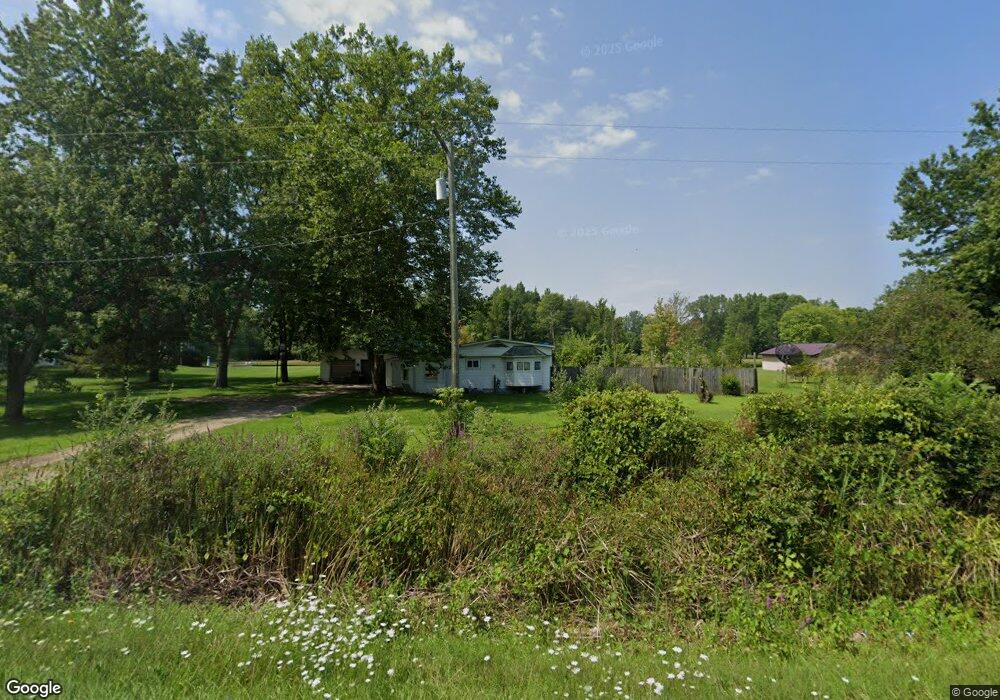 6066 Sheridan Rd, Vassar, MI 48768 - photo 1