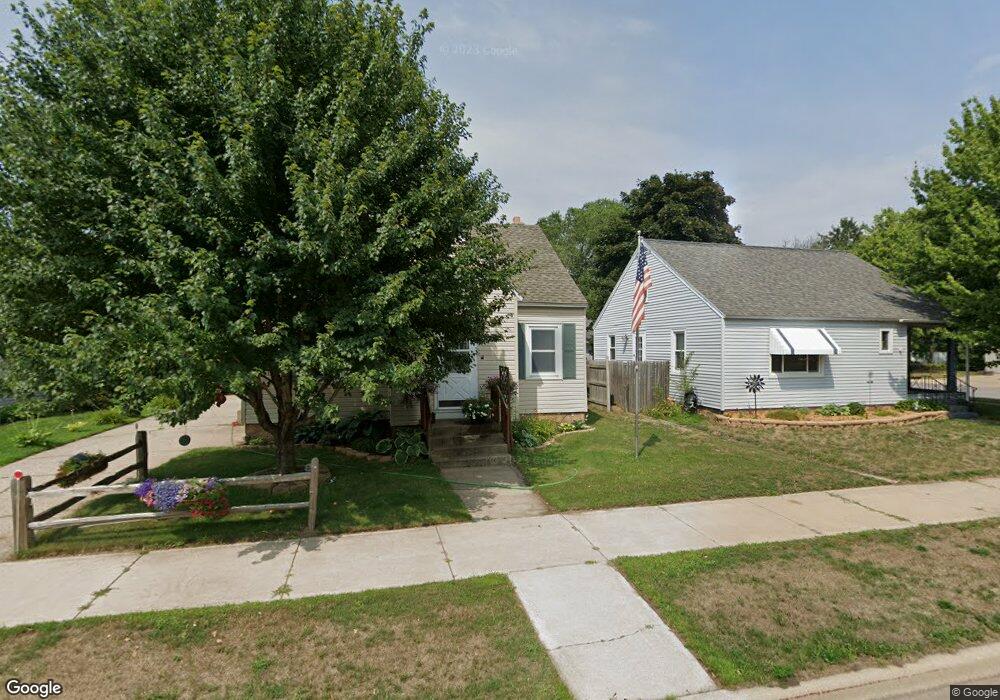 231 13th St N, Wisconsin Rapids, WI 54494 - photo 1