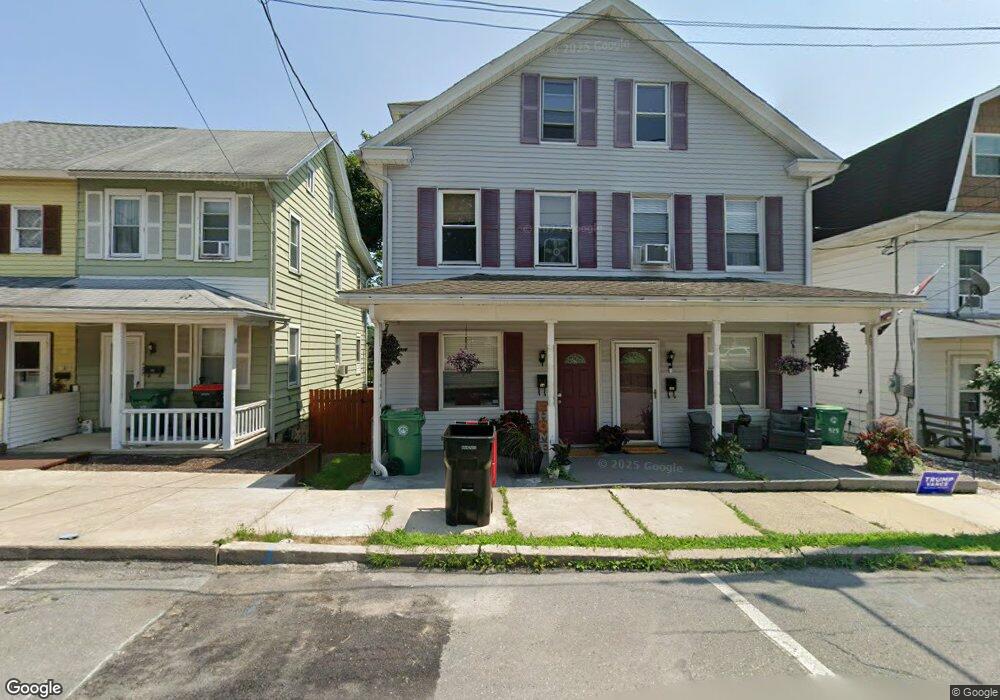 425 N 2nd St, Lehighton, PA 18235 - photo 1