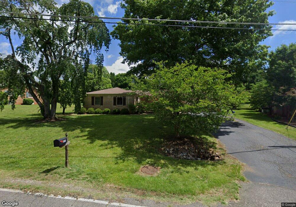 1610 Kenmore Dr, Statesville, NC 28625 - photo 1