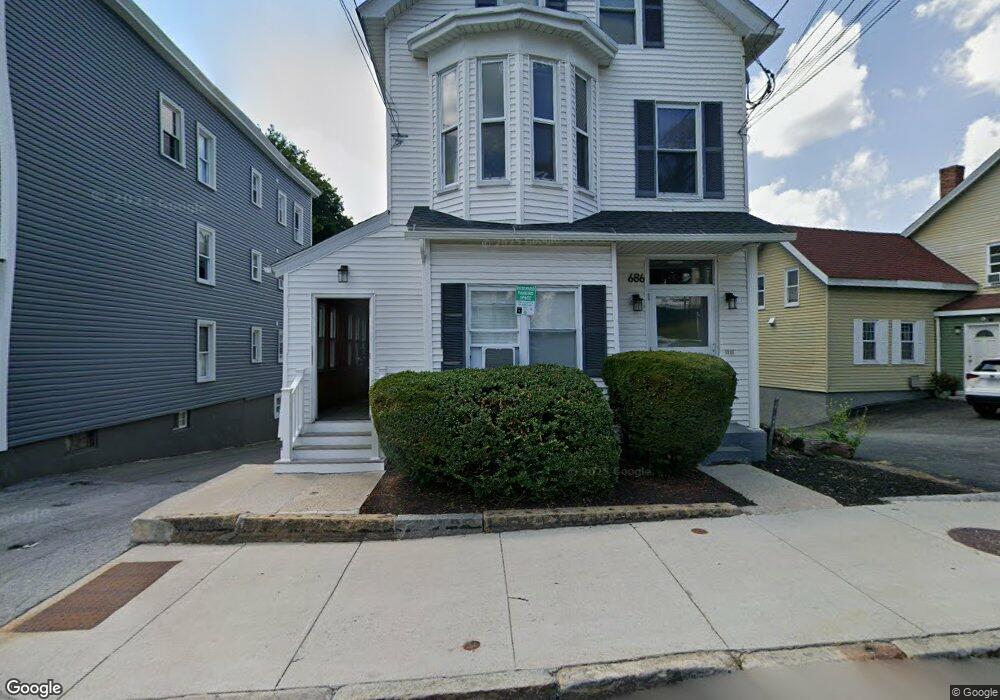 686 Bridge St unit 1, Lowell, MA 01850 - photo 1