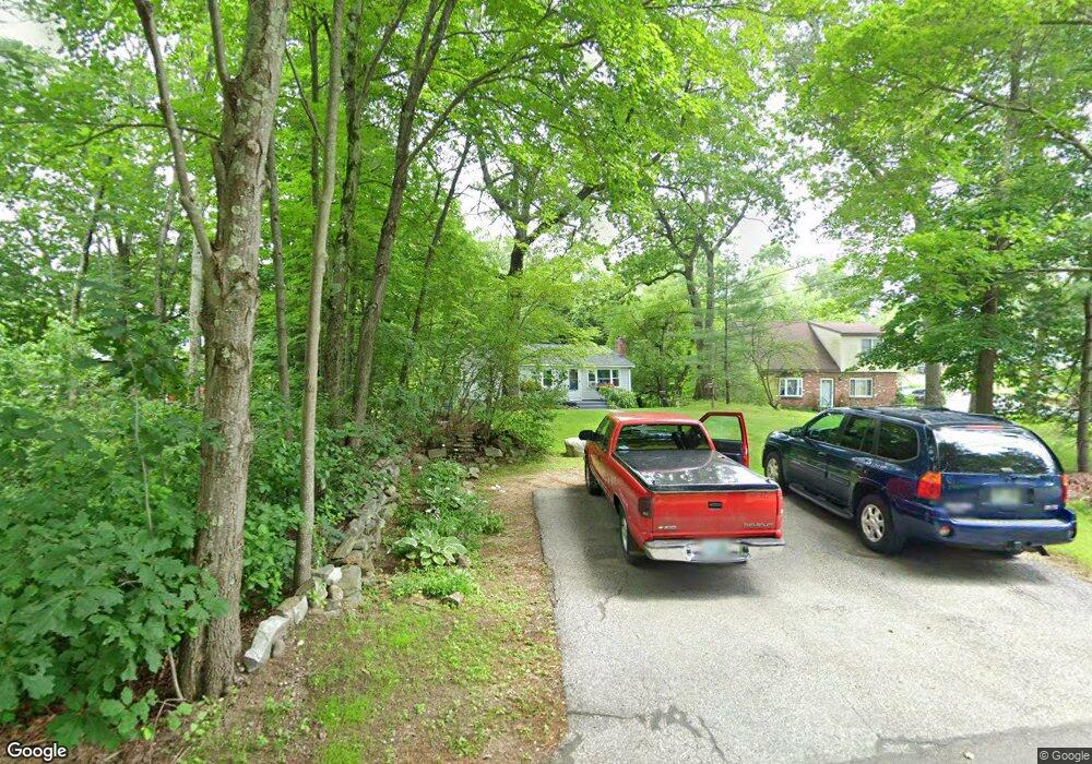 17 Gena Ave, Derry, NH 03038 - photo 1