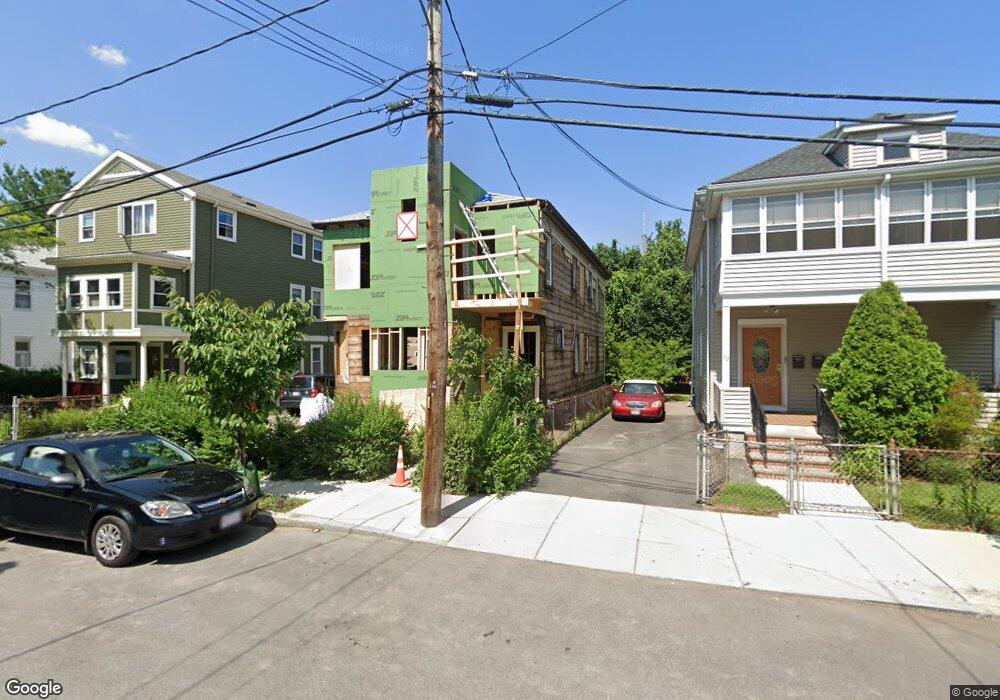 157 Chilton St unit 2, Cambridge, MA 02138 - photo 1