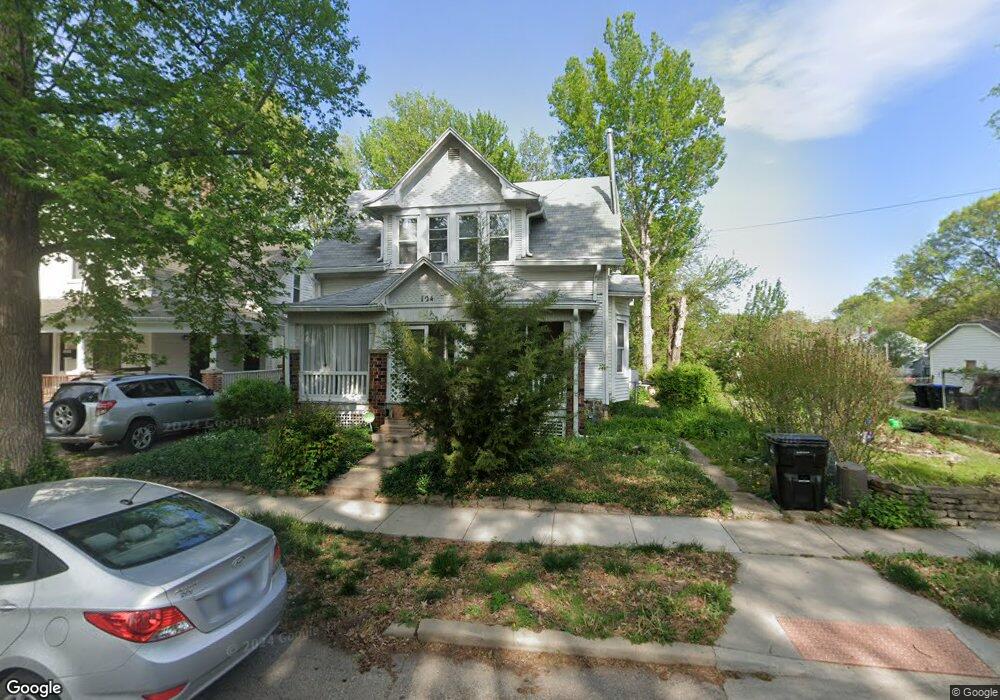 124 SW Franklin Ave, Topeka, KS 66606 - photo 1