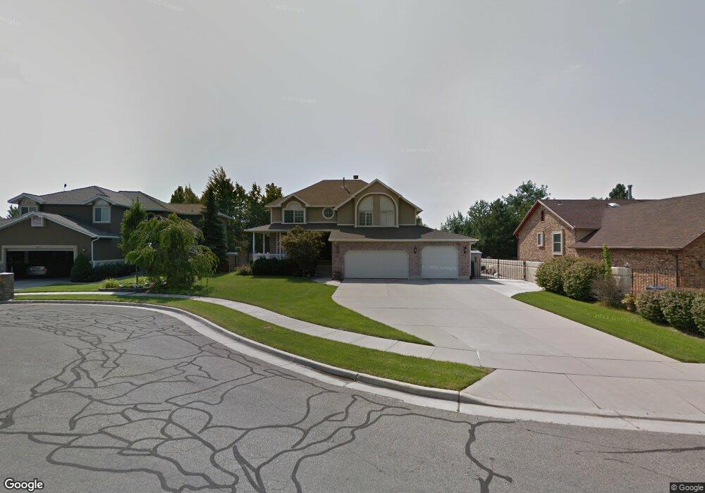 8906 Red Willow Cir, Sandy, UT 84093 - photo 1