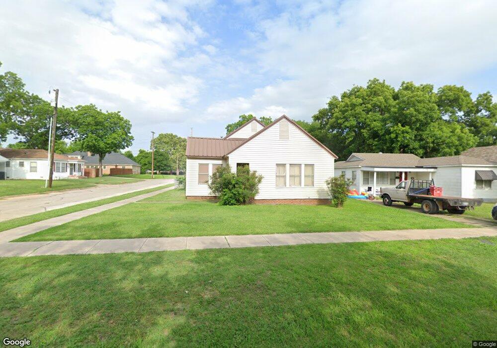 718 E St NW, Ardmore, OK 73401 - photo 1