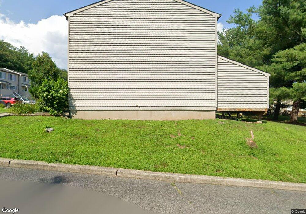 1401 Ramapo Brae Ln, Mahwah, NJ 07430 - photo 1