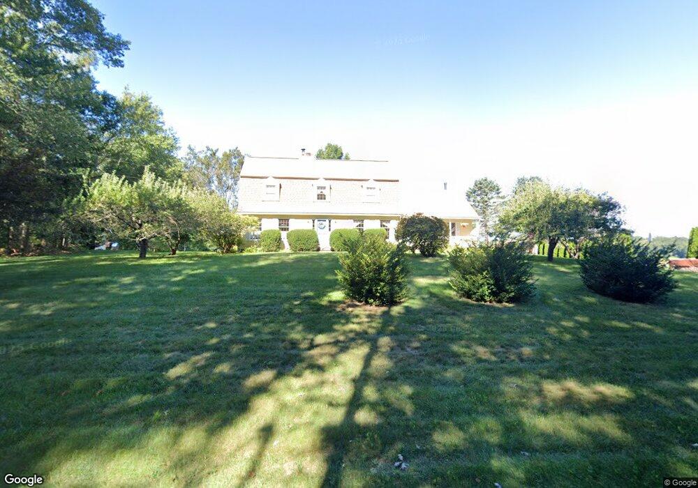 88 East Rd, Broad Brook, CT 06016 - photo 1