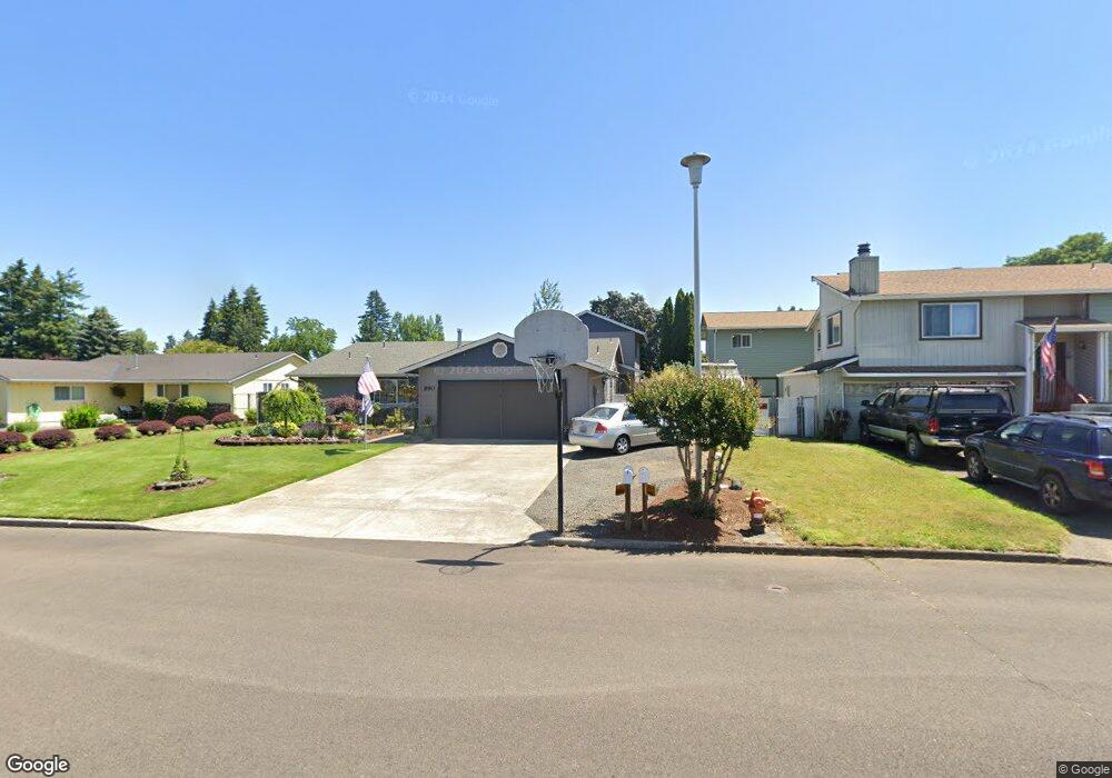 890 S Elm Ct, Canby, OR 97013 - photo 1