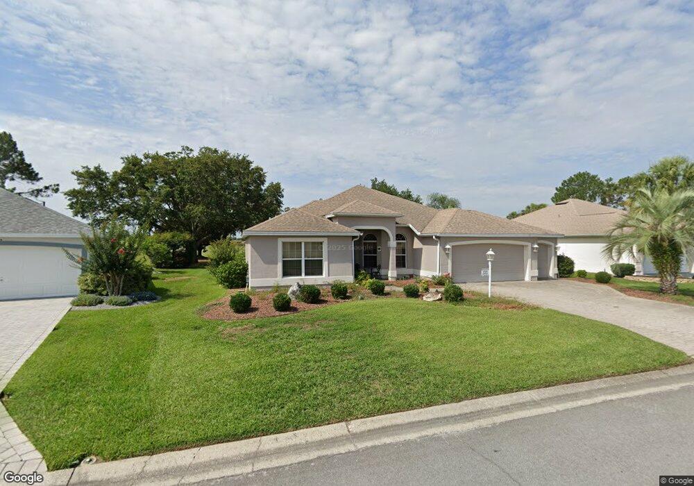 1720 Augustine Dr, Lady Lake, FL 32159 - photo 1