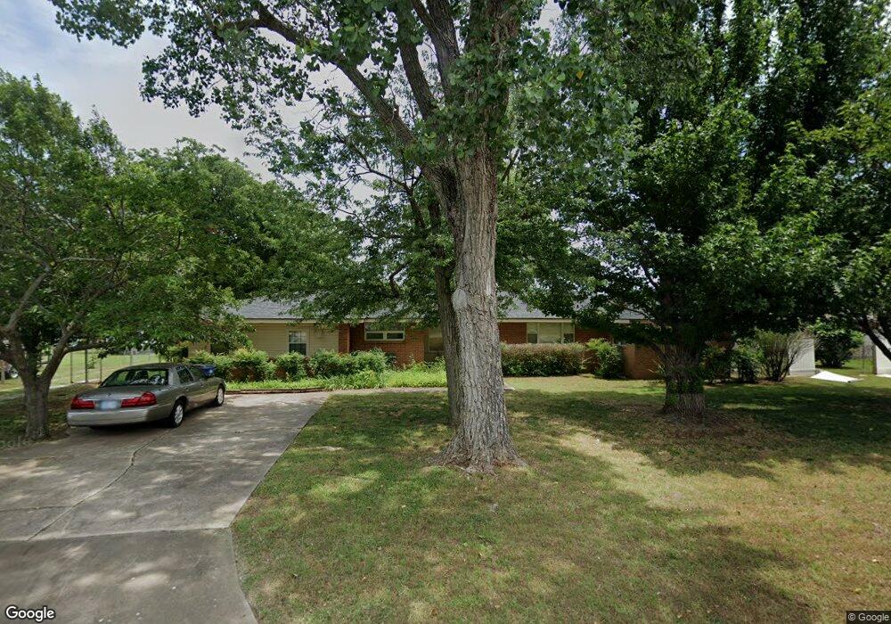 2012 Park Dr, Duncan, OK 73533 - photo 1