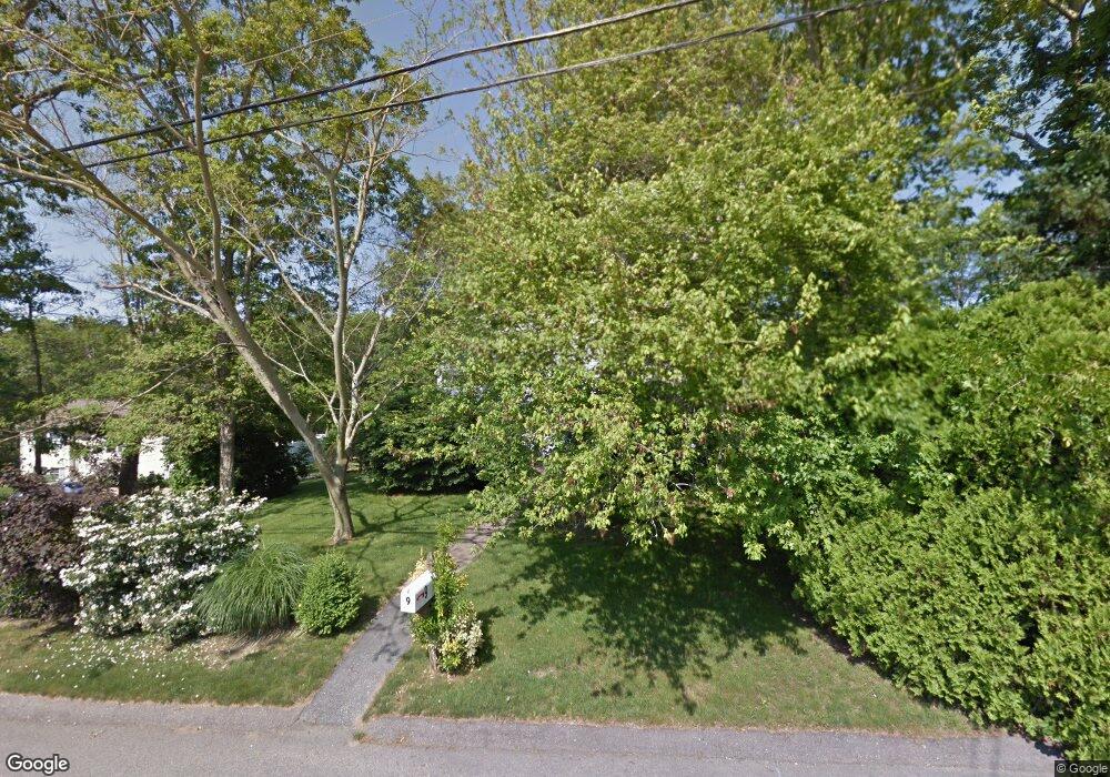 9 Argyle Dr, Westerly, RI 02891 - photo 1