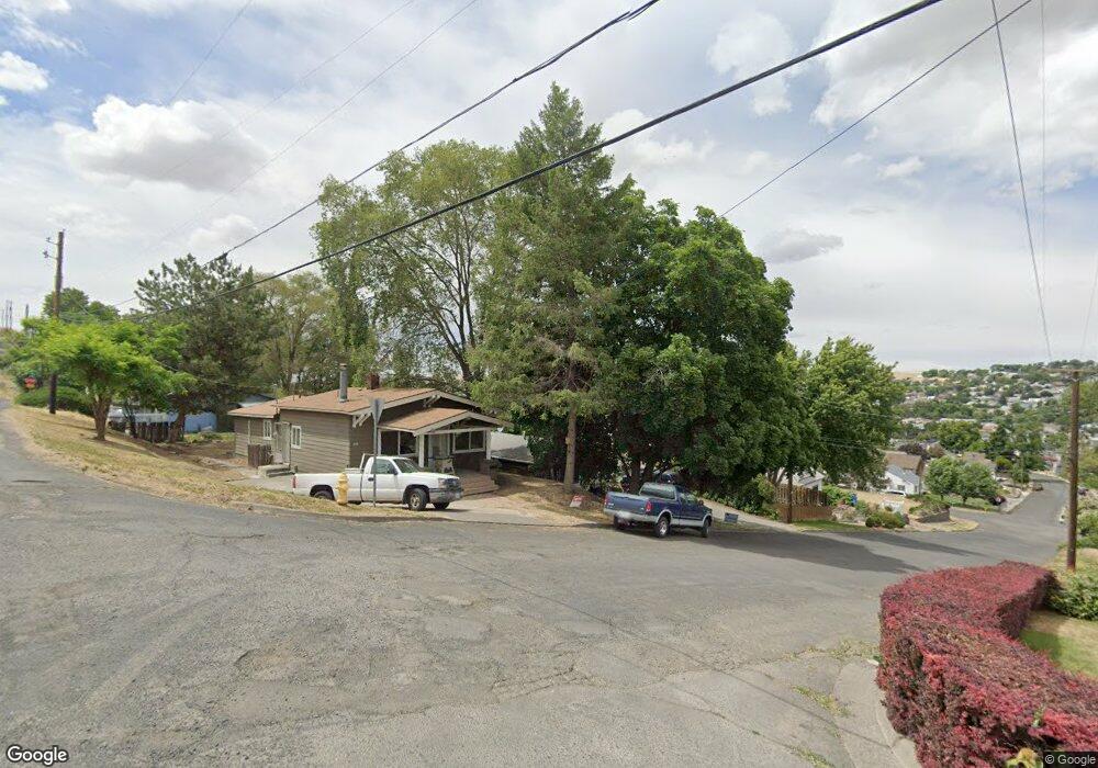 721 SW 7th St, Pendleton, OR 97801 - photo 1