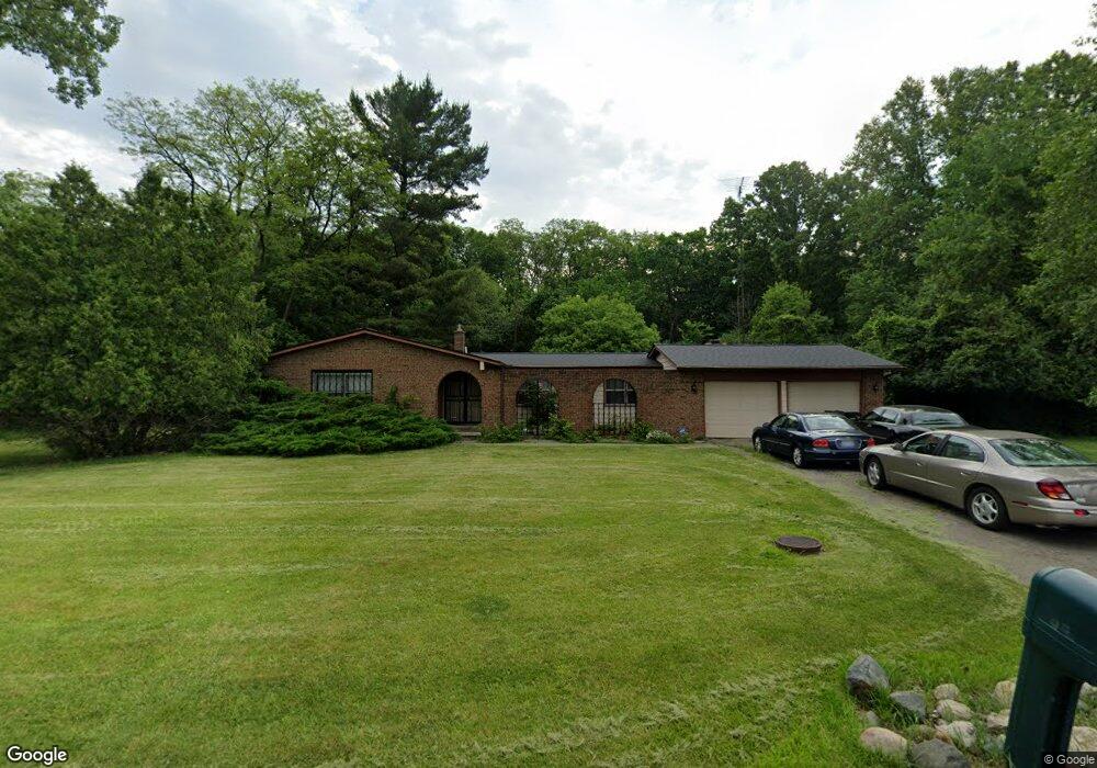 1270 River Forest Dr, Flint, MI 48532 - photo 1