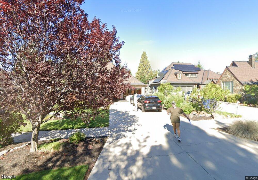 19720 Hollygrape St, Bend, OR 97702 - photo 1