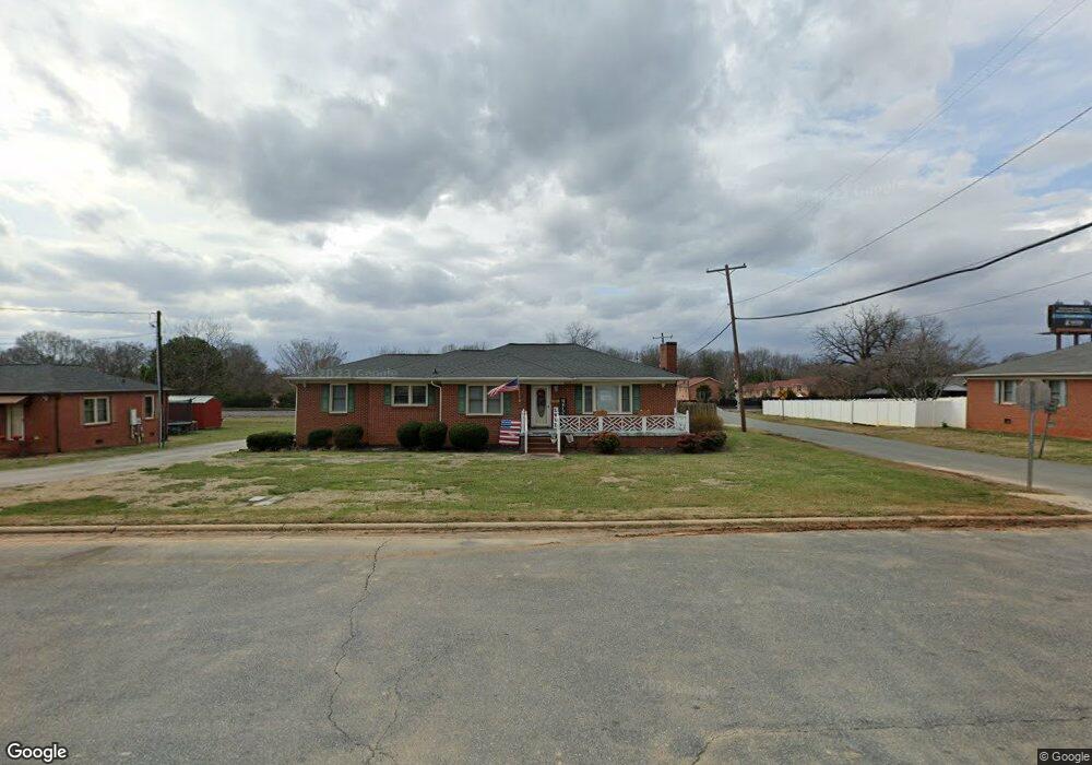 700 Groves St, Lowell, NC 28098 - photo 1