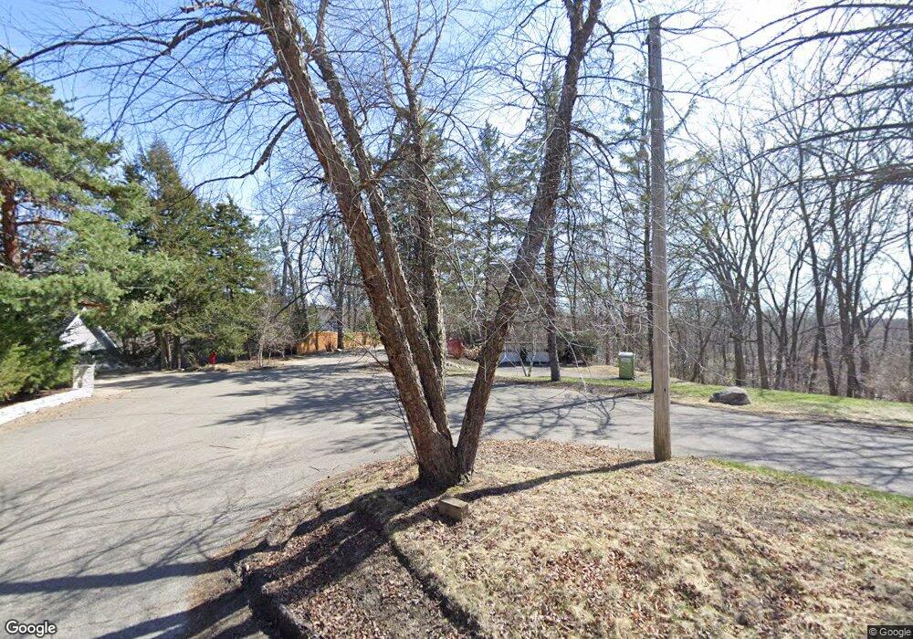 4820 Fairhills Rd W, Minnetonka, MN 55345 - photo 1