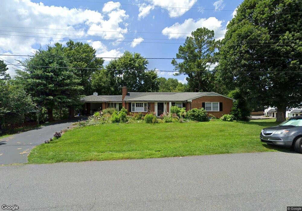 2205 Wayne Ave, Charlottesville, VA 22901 - photo 1