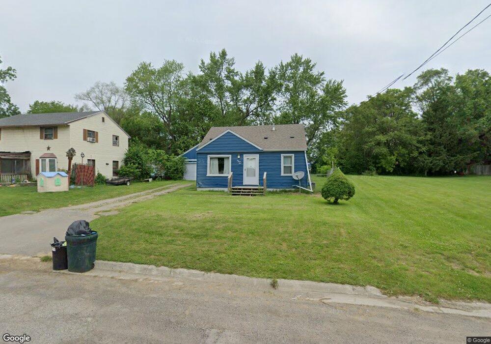 1049 E Genesee Ave, Flint, MI 48505 - photo 1