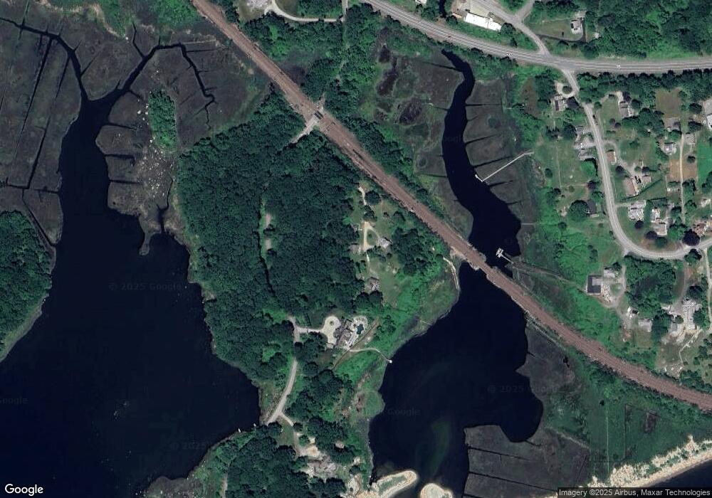 19 Latimer Point Rd Guest House, Stonington, CT 06378 - photo 1