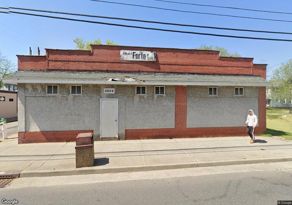 1014 N Delaware St, Paulsboro, NJ 08066 - photo 1