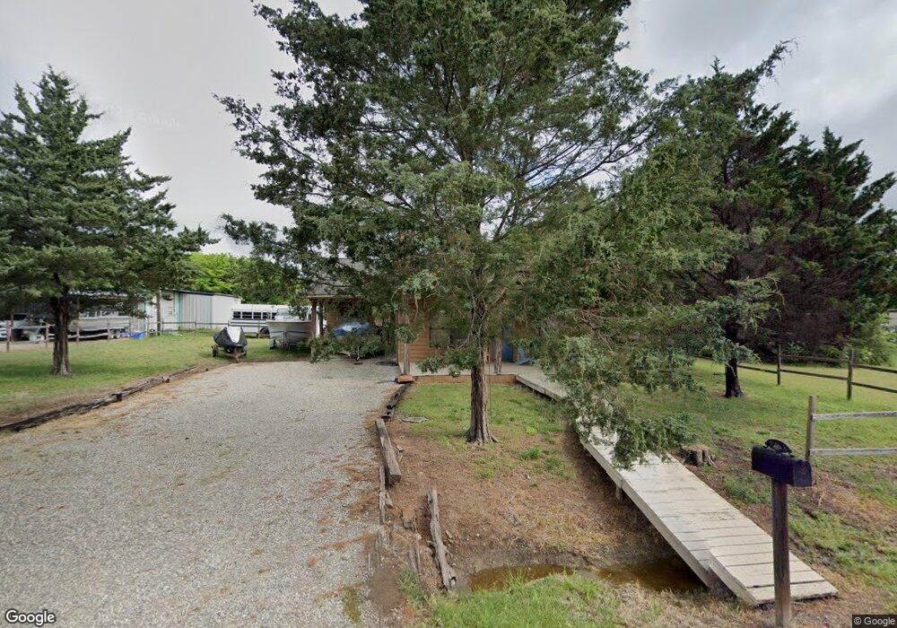 433 Maple Dr, Pottsboro, TX 75076 - photo 1