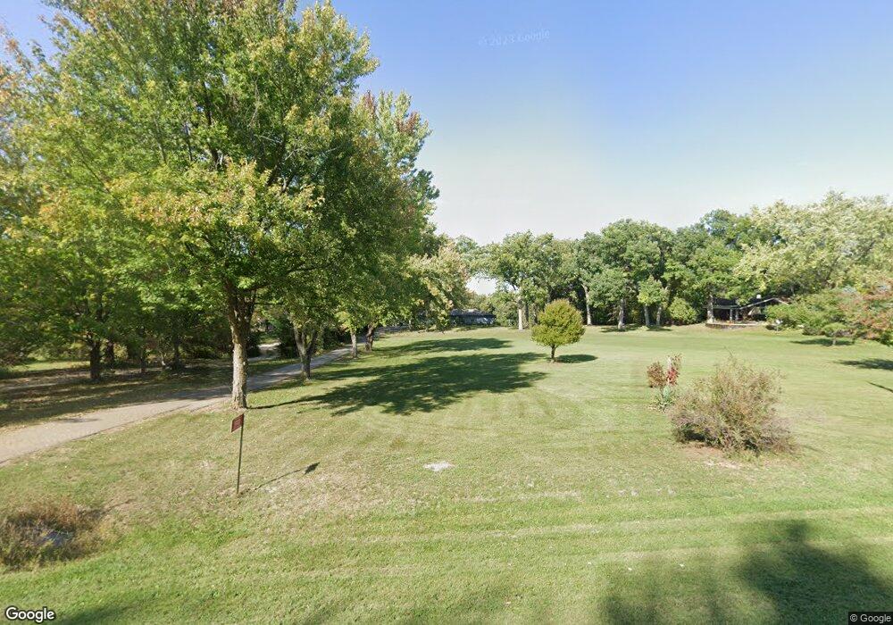 3910 W Plymouth Church Rd, Beloit, WI 53511 - photo 1