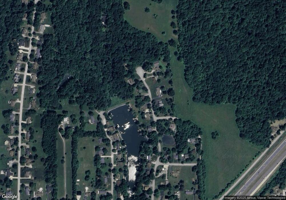 1525 Lakeland Dr, Georgetown, IN 47122 - photo 1