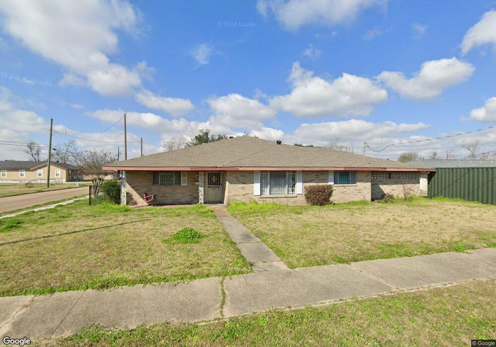 703 N Lyons St, Lake Charles, LA 70601 - photo 1