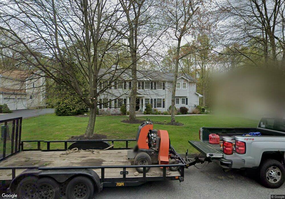 2840 Farm Walk Rd, Yorktown Heights, NY 10598 - photo 1