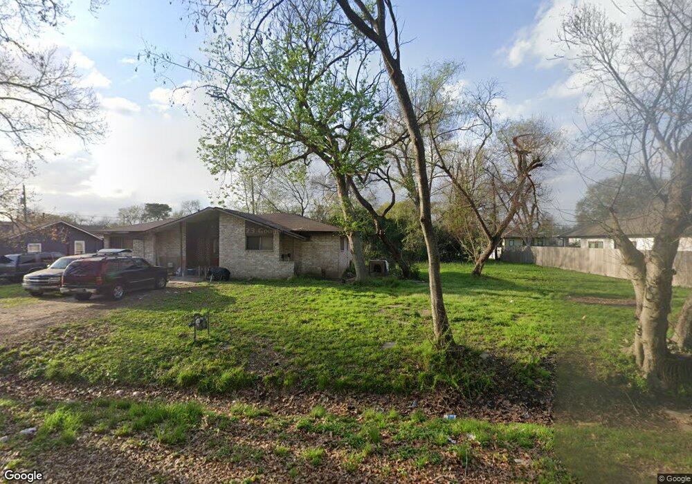 960 Junell, Houston, TX 77088 - photo 1