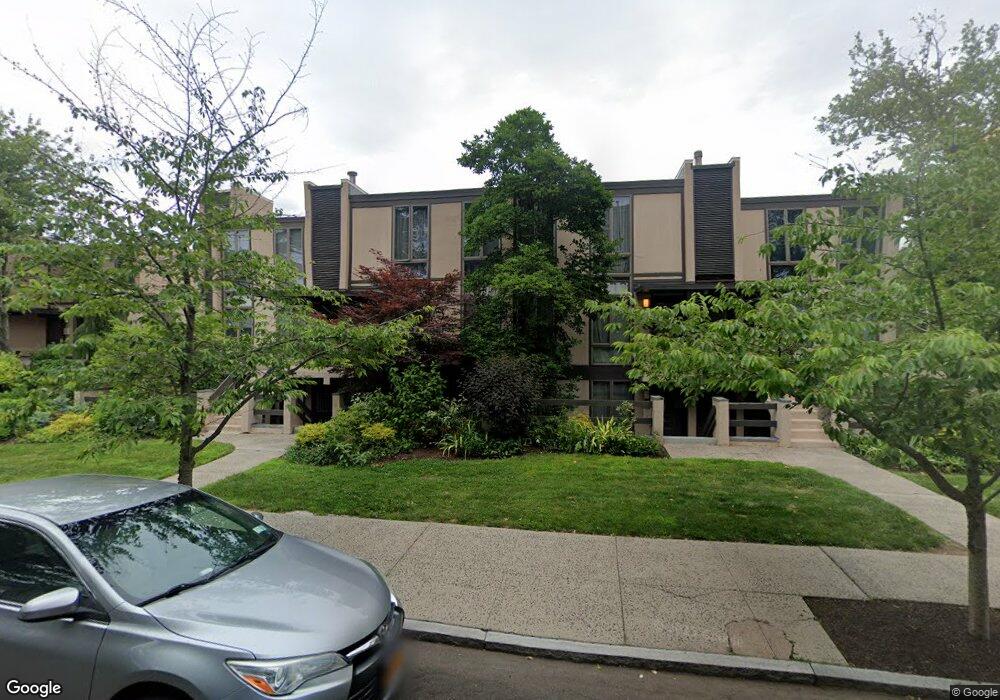 7 Hughes Place unit 10, New Haven, CT 06511 - photo 1