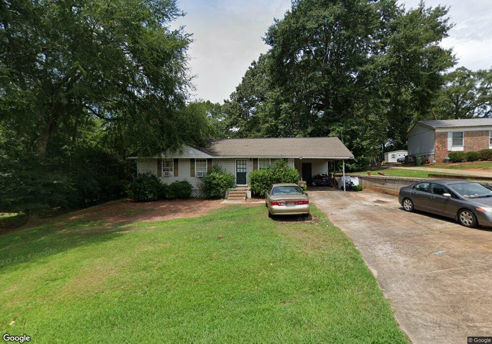1319 Pine Hill Dr, Elberton, GA 30635 - photo 1