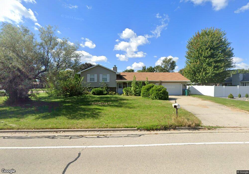 1807 N Perkins St, Appleton, WI 54914 - photo 1