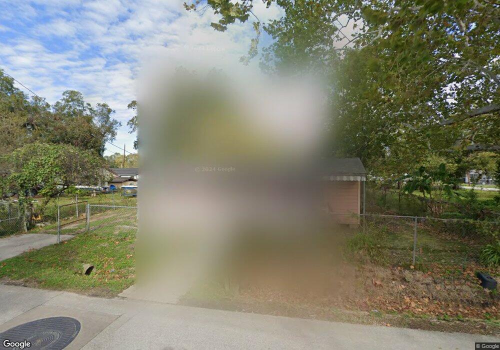 2102 Dolly Wright St, Houston, TX 77088 - photo 1