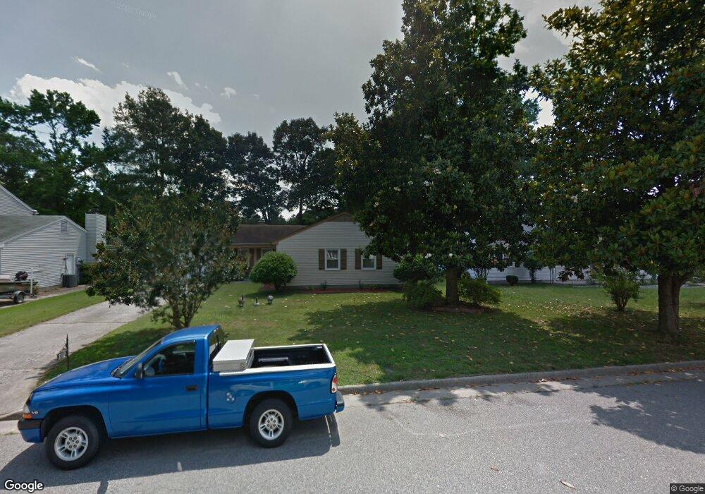 3382 Oakwood Cir, Petersburg, VA 23805 - photo 1