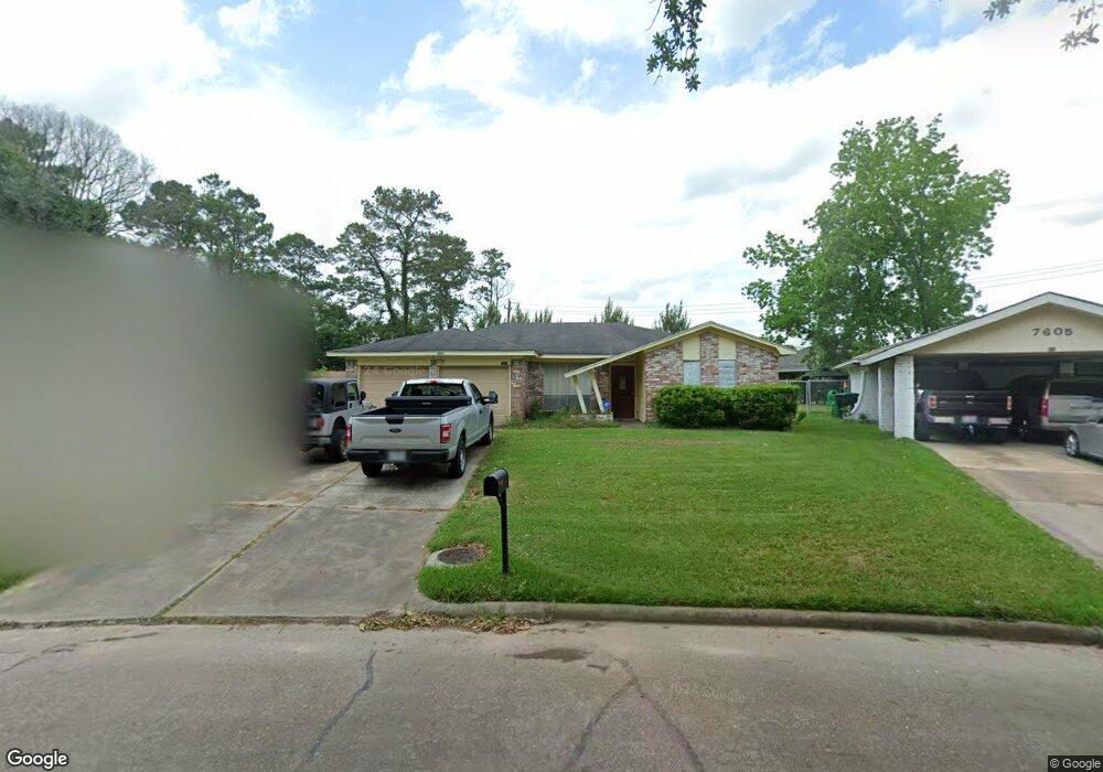 7601 Ferol Rd, Houston, TX 77016 - photo 1