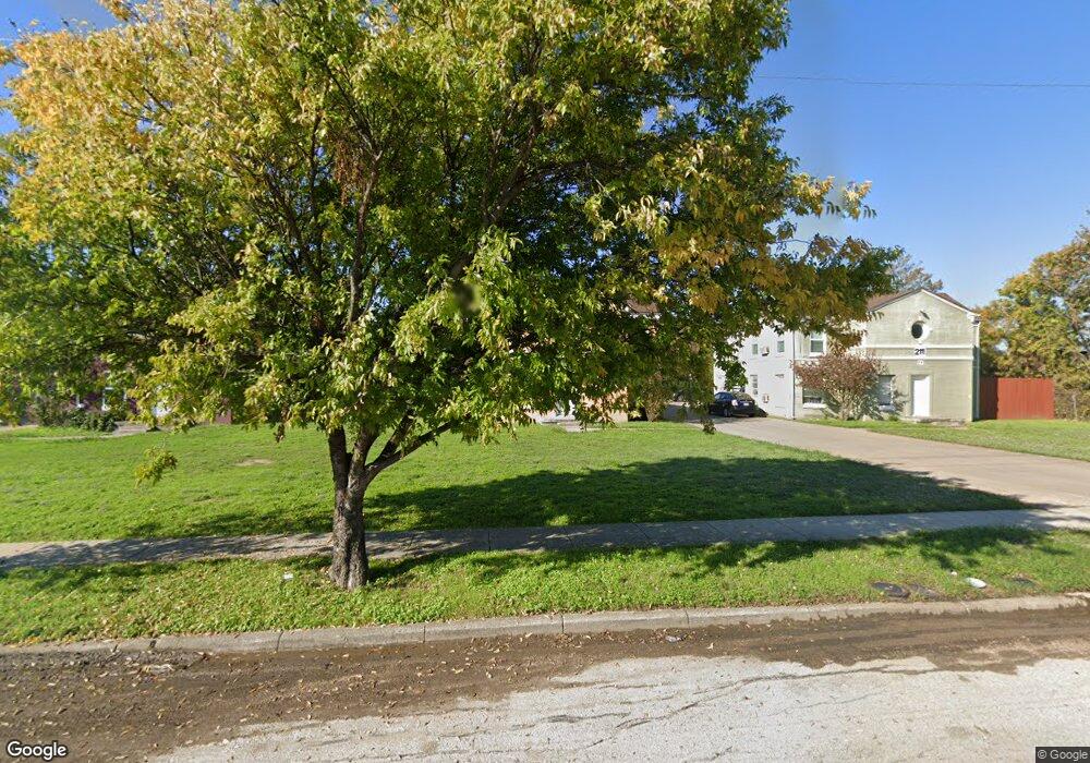 215 SE 13th St unit 1, Grand Prairie, TX 75051 - photo 1