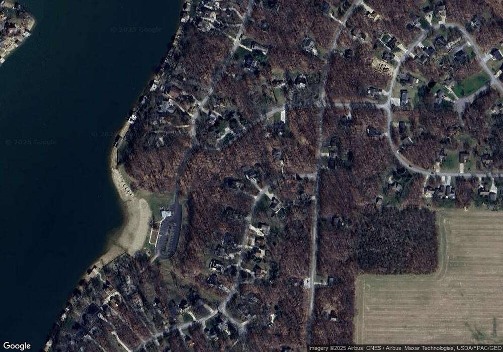 773 King Beach Dr, Howard, OH 43028 - photo 1