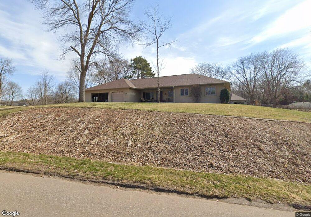 4233 Wilson St, Minnetonka, MN 55345 - photo 1