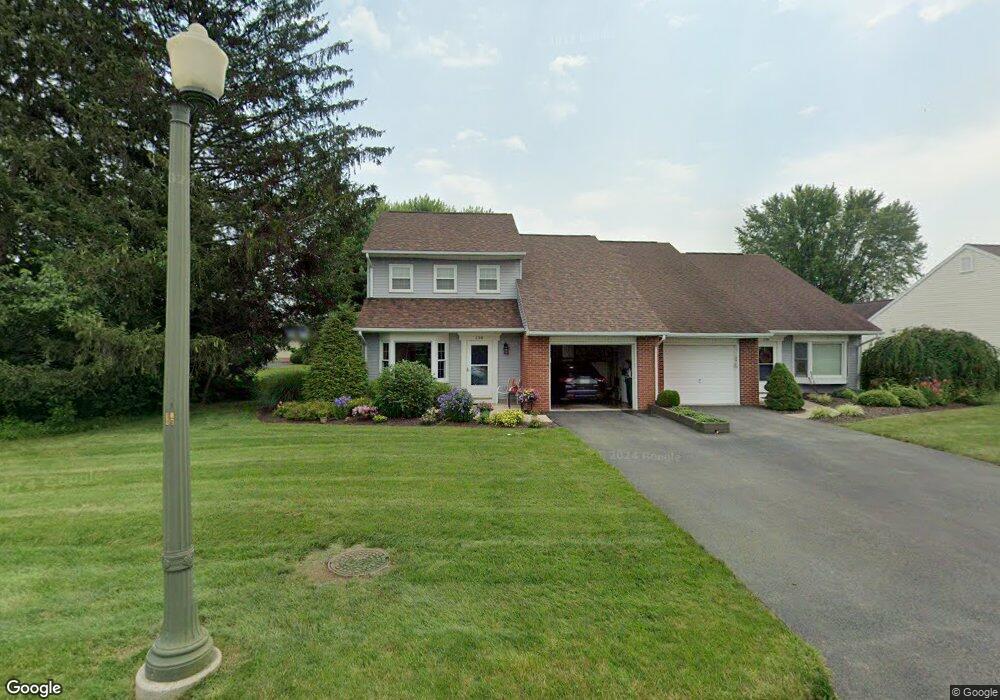 138 Willowbrook Blvd, Lewisburg, PA 17837 - photo 1