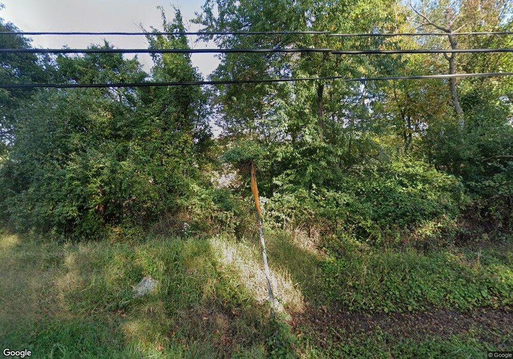 123 Falcon Ln, Wilmington, DE 19808 - photo 1