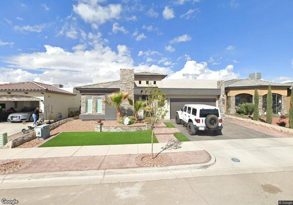 945 Roundhay St, El Paso, TX 79928 - photo 1