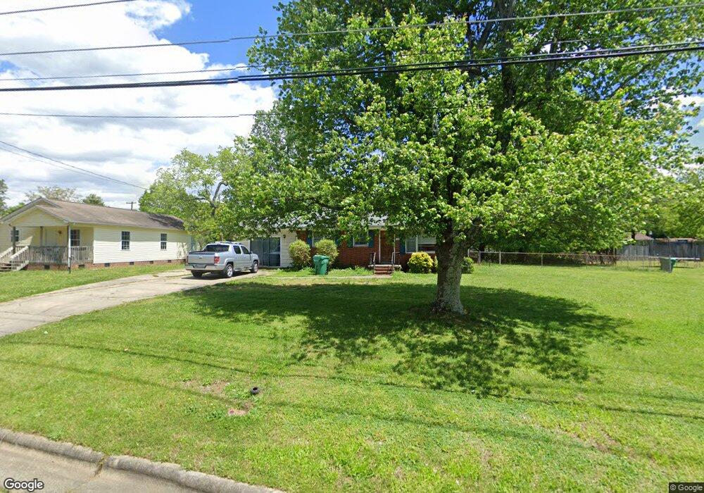 705 Hendrix St, High Point, NC 27260 - photo 1