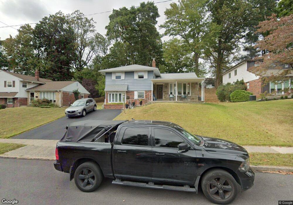 32 Cornell Cir, Broomall, PA 19008 - photo 1