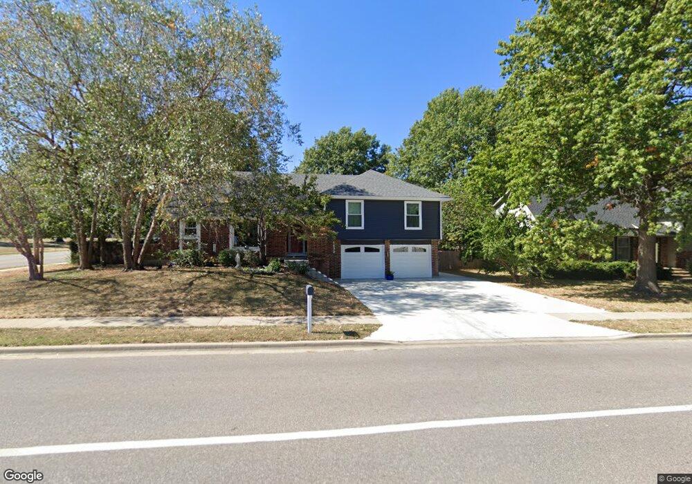 6630 Long Ave, Shawnee, KS 66216 - photo 1