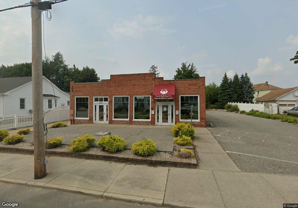 343 Winsor St, Ludlow, MA 01056 - photo 1