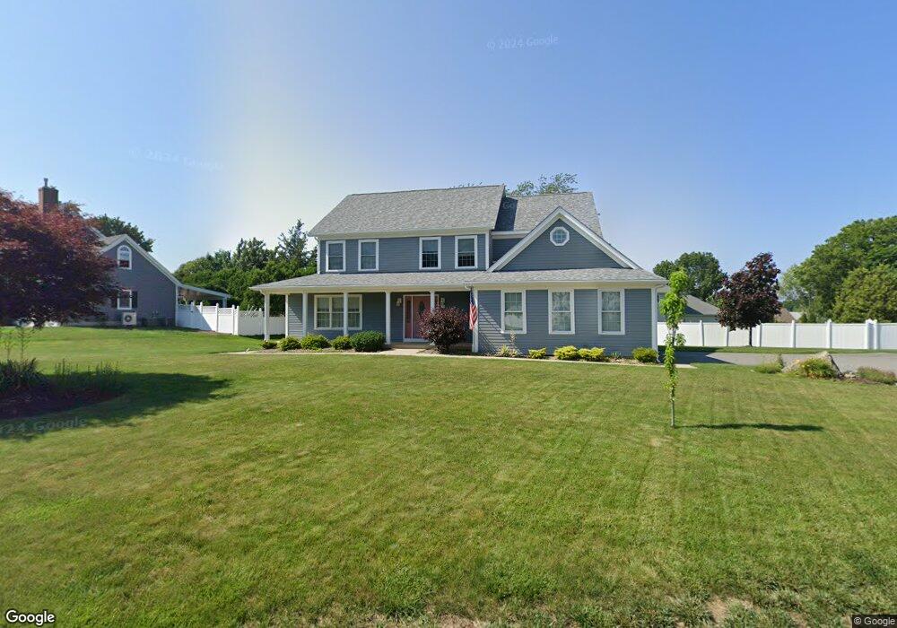 10 Ford Farm Rd, Tiverton, RI 02878 - photo 1