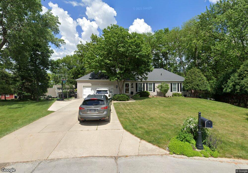 15 Timberledge Place, Cedar Falls, IA 50613 - photo 1