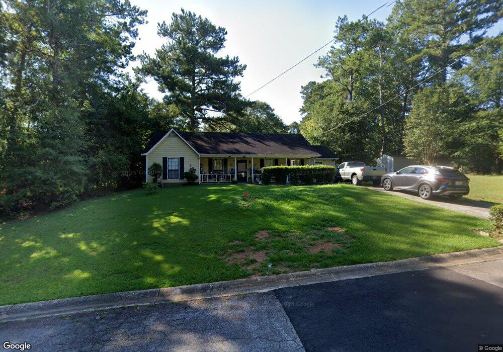 374 Sir William Ct unit 4, Jonesboro, GA 30238 - photo 1